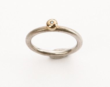 Silver Ring w. blue brilliant