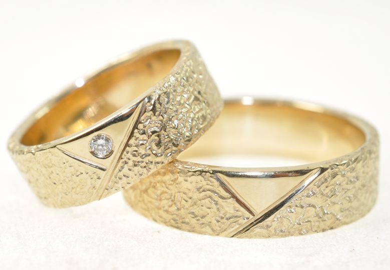 Wedding rings from old gold