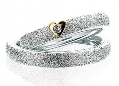 Scroubles - Engagement rings w. gold heart and diamond