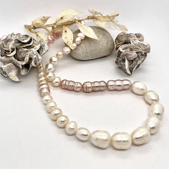 Little Pearlie - Heidi, white unique Pearl necklace
