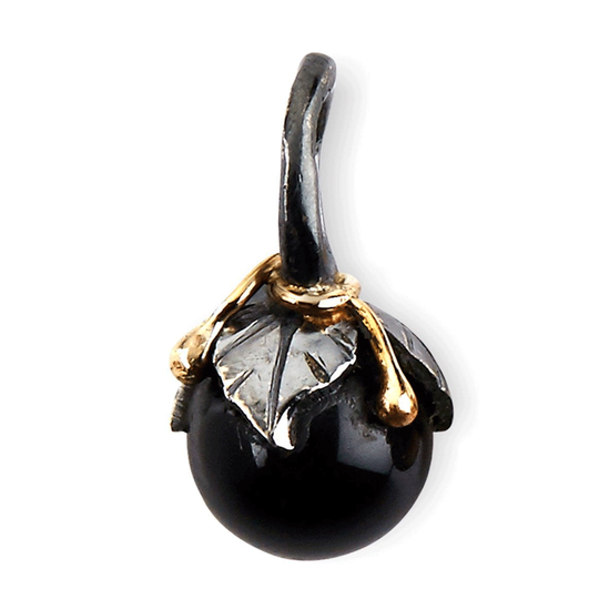 By Birdie - Leaf Drop, black onyx Pendant 