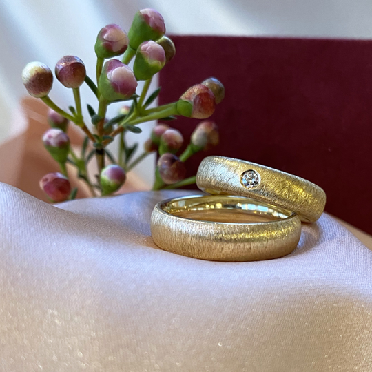 Perlen Workshop - Wedding rings from your gold